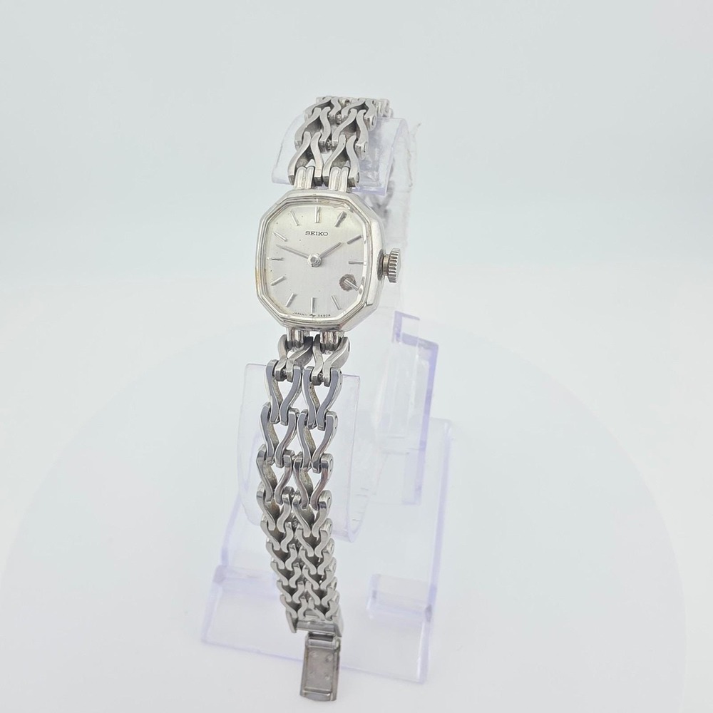 Vintage SEIKO Ladies Watch Wind Up Mechanical 17 jewel Y Link Silver Tone 6.75"